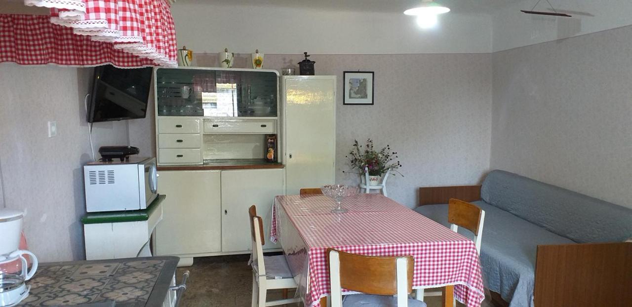 Rural Apartment Carolina Zrenj Εξωτερικό φωτογραφία