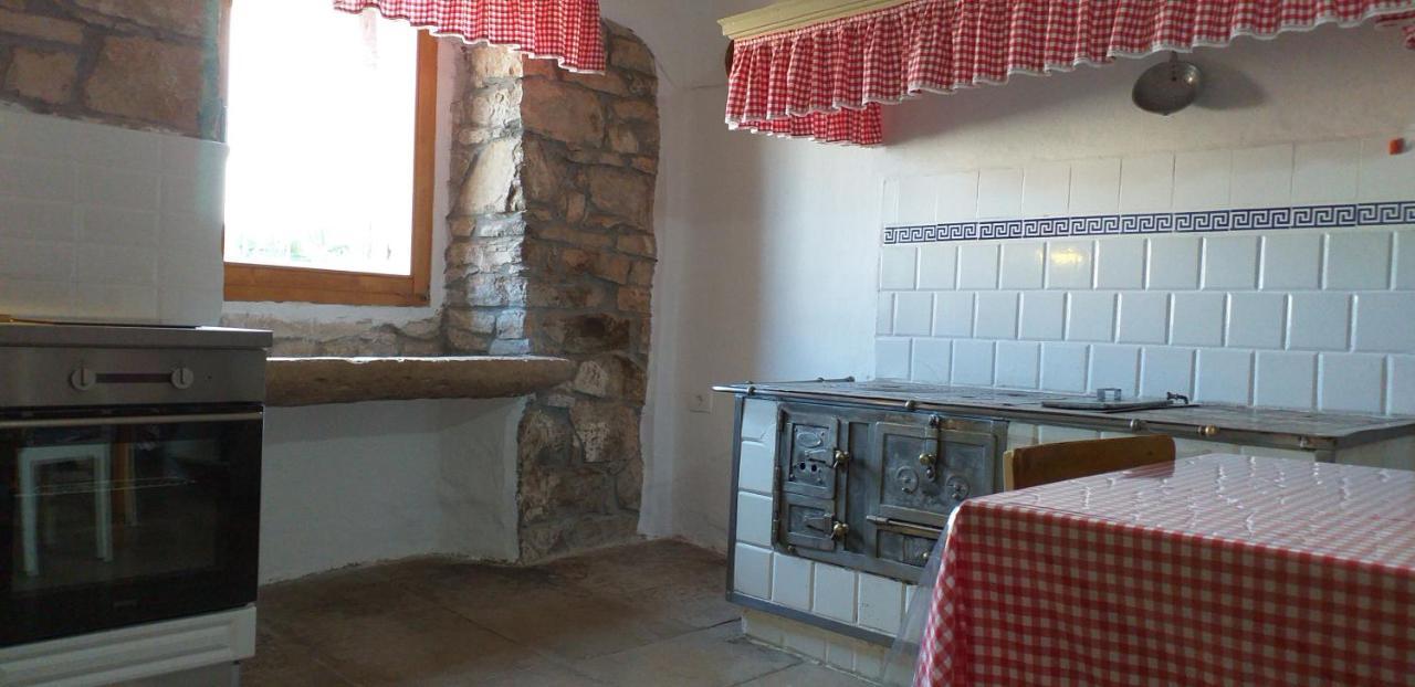 Rural Apartment Carolina Zrenj Εξωτερικό φωτογραφία