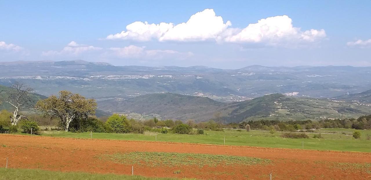 Rural Apartment Carolina Zrenj Εξωτερικό φωτογραφία